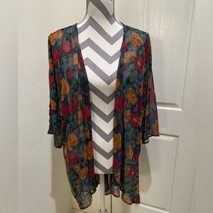 Accepting offers- LuLaRoe Kimono